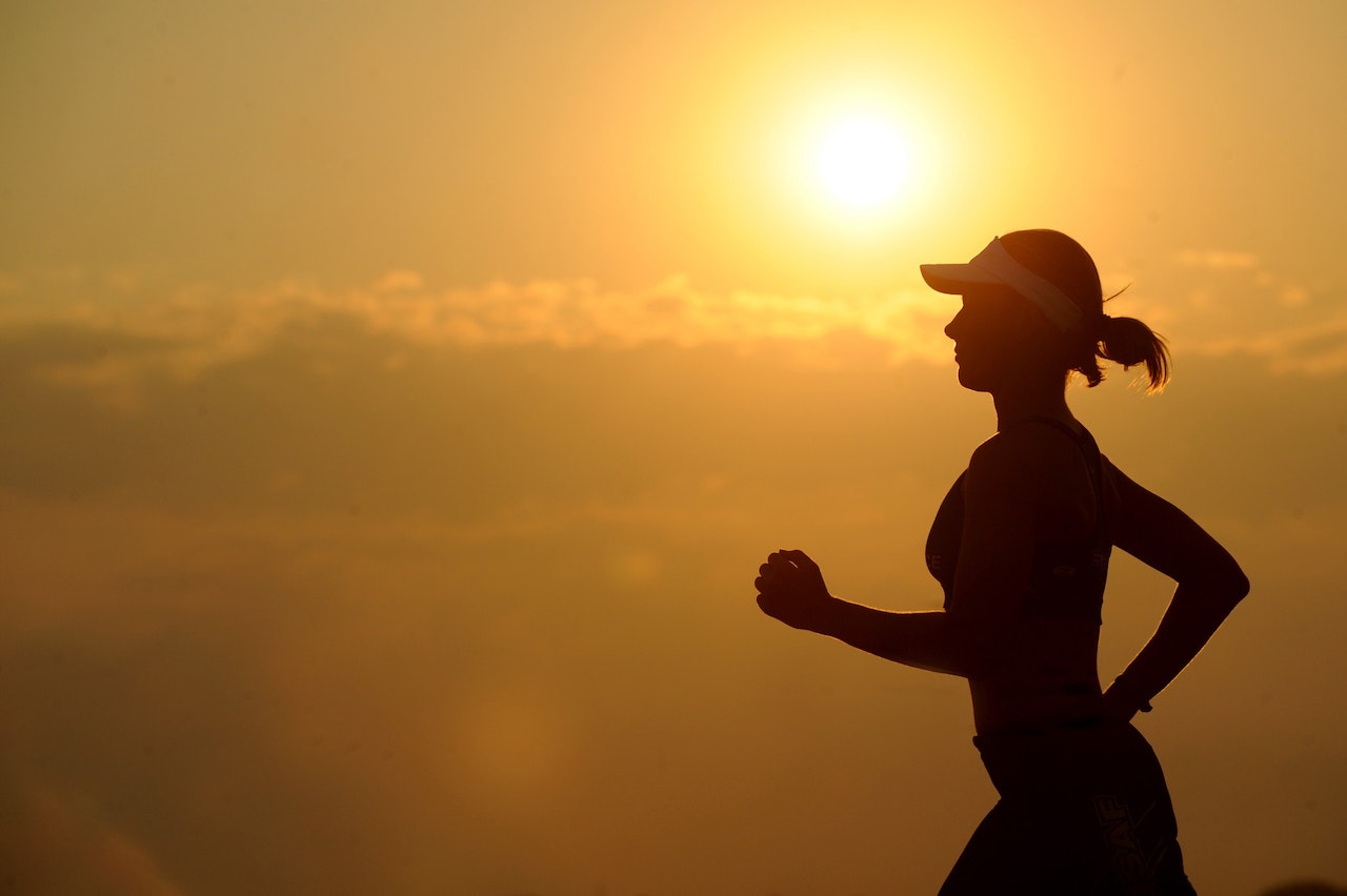 How Blackcurrant Supplements Support Women's Health and Wellness