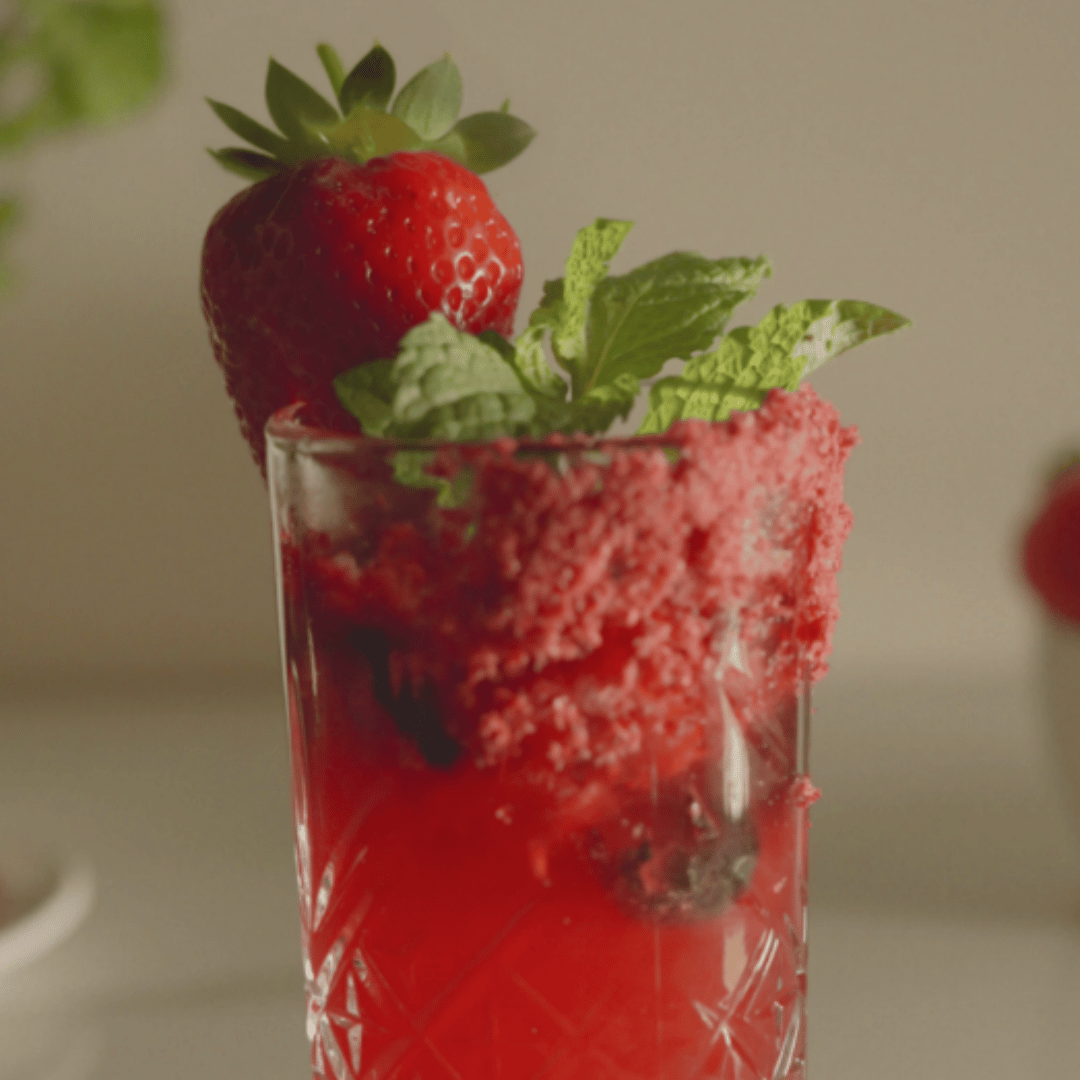 Blackcurrant fizz mocktail - recovery treat